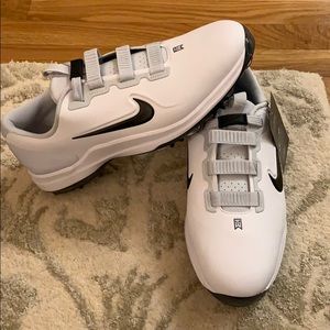 Tiger Woods 71 Fastfit